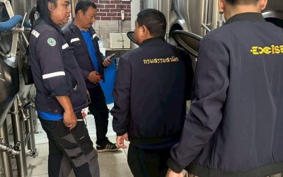 ตรวจสอบปริมาตรความจุ ถังบรรจุผลิตภัณฑ์เบียร์ ร่วมกับเจ้าหน้าที่กรมสรรพสามิต  ณ จังหวัดชลบุรี