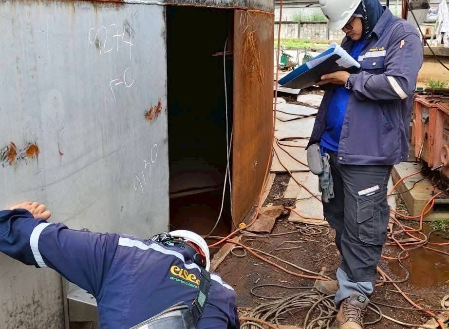 ตรวจสอบปริมาตรความจุของถังบรรจุสุรา  ณ โรงสุรา จังหวัดกาญจนบุรี