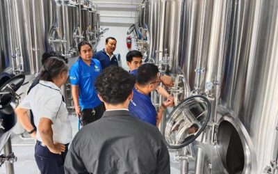 ตรวจสอบปริมาตรความจุของถังบรรจุผลิตภัณฑ์เบียร์ ร่วมกับเจ้าหน้าที่กรมสรรพสามิต ณ โรงเบียร์จังหวัดสมุทรปราการ